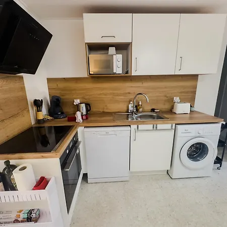 Apartament Le Petit Meze-t2 Avec Terasse Mèze